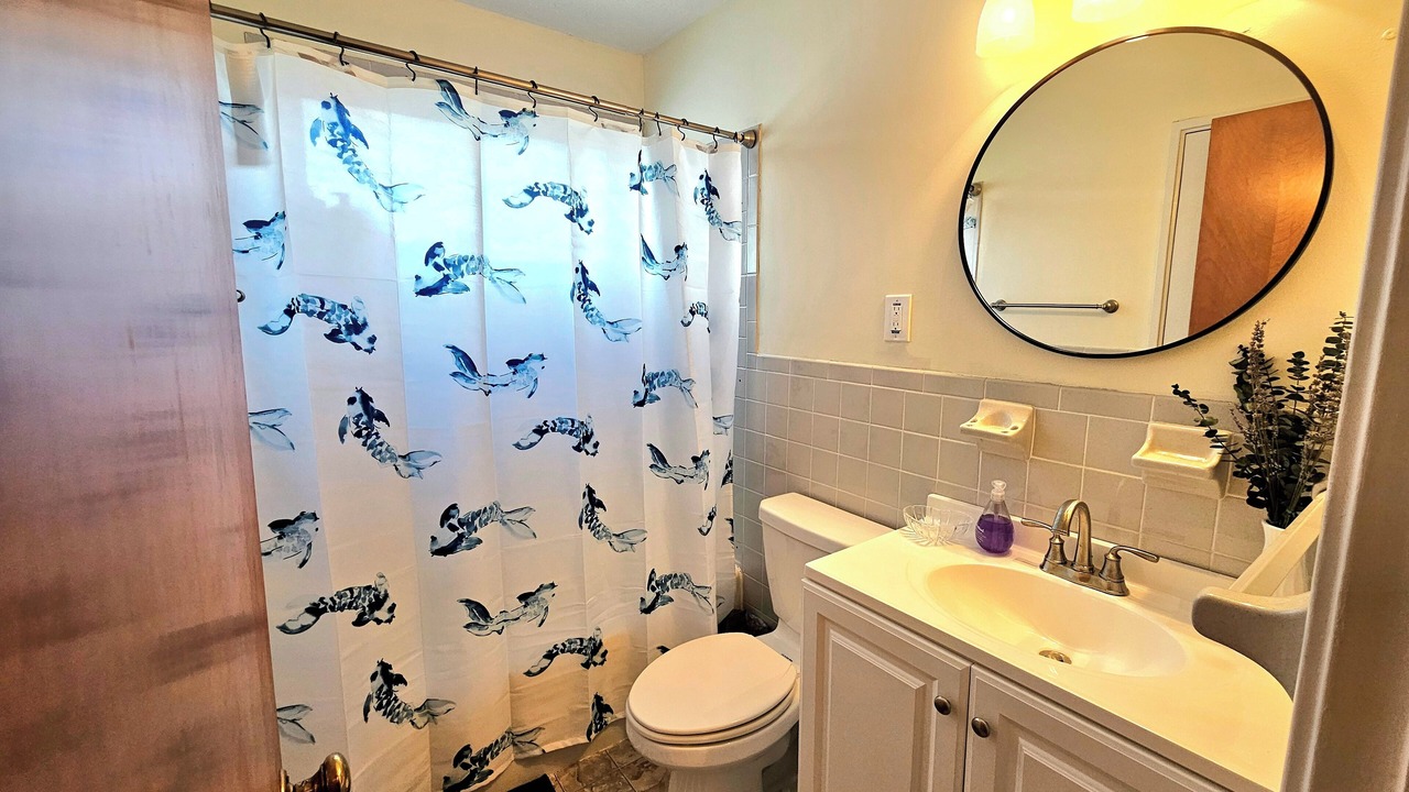 Photo of Bathroom in Oak Ridge