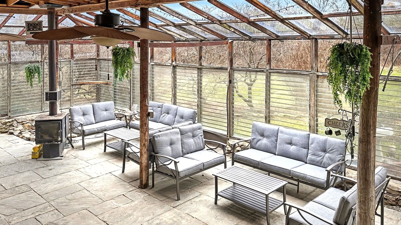 Photo of Others in Bakerton