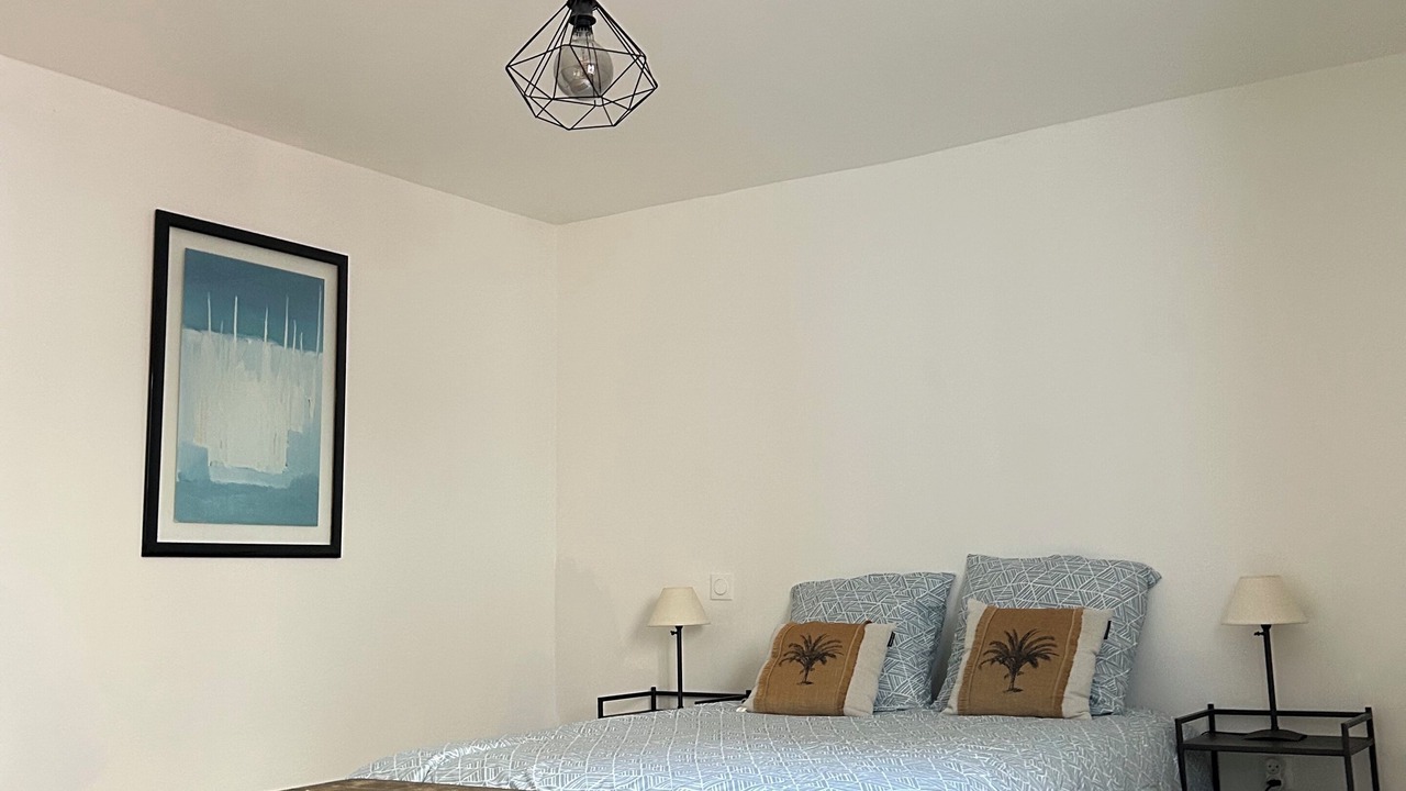 Photo of Bedroom in Roquemaure
