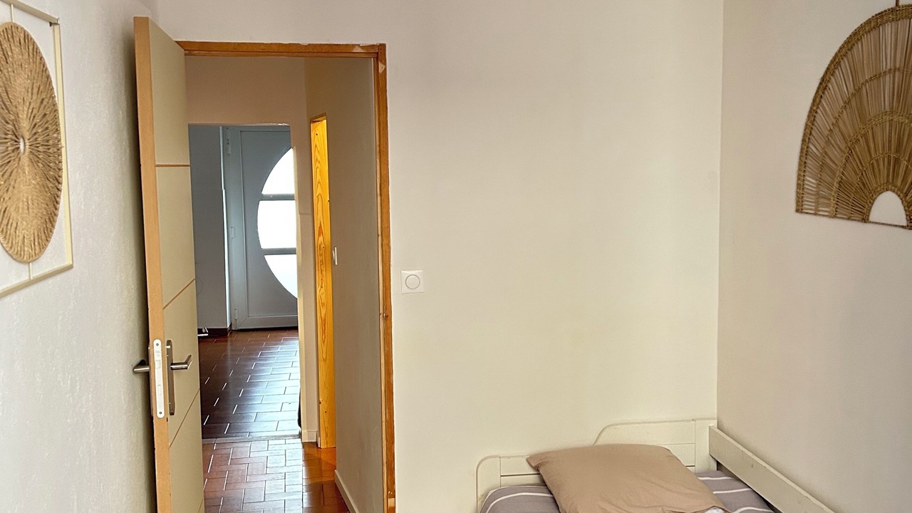 Photo of Bedroom in Roquemaure