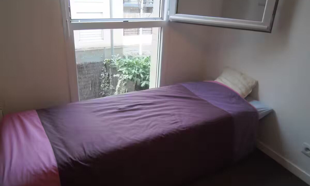 Photo of Bedroom in Saint-Ouen