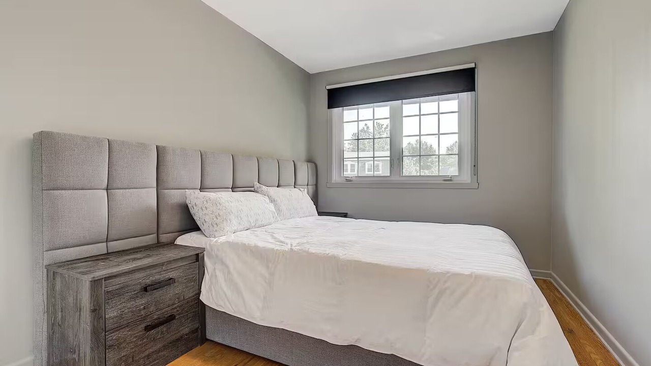 Photo of Bedroom in Dorval