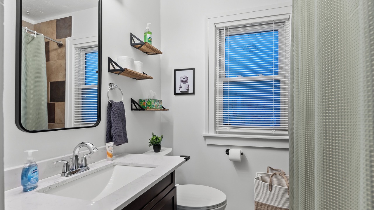 Photo of Bathroom in Royal Oak
