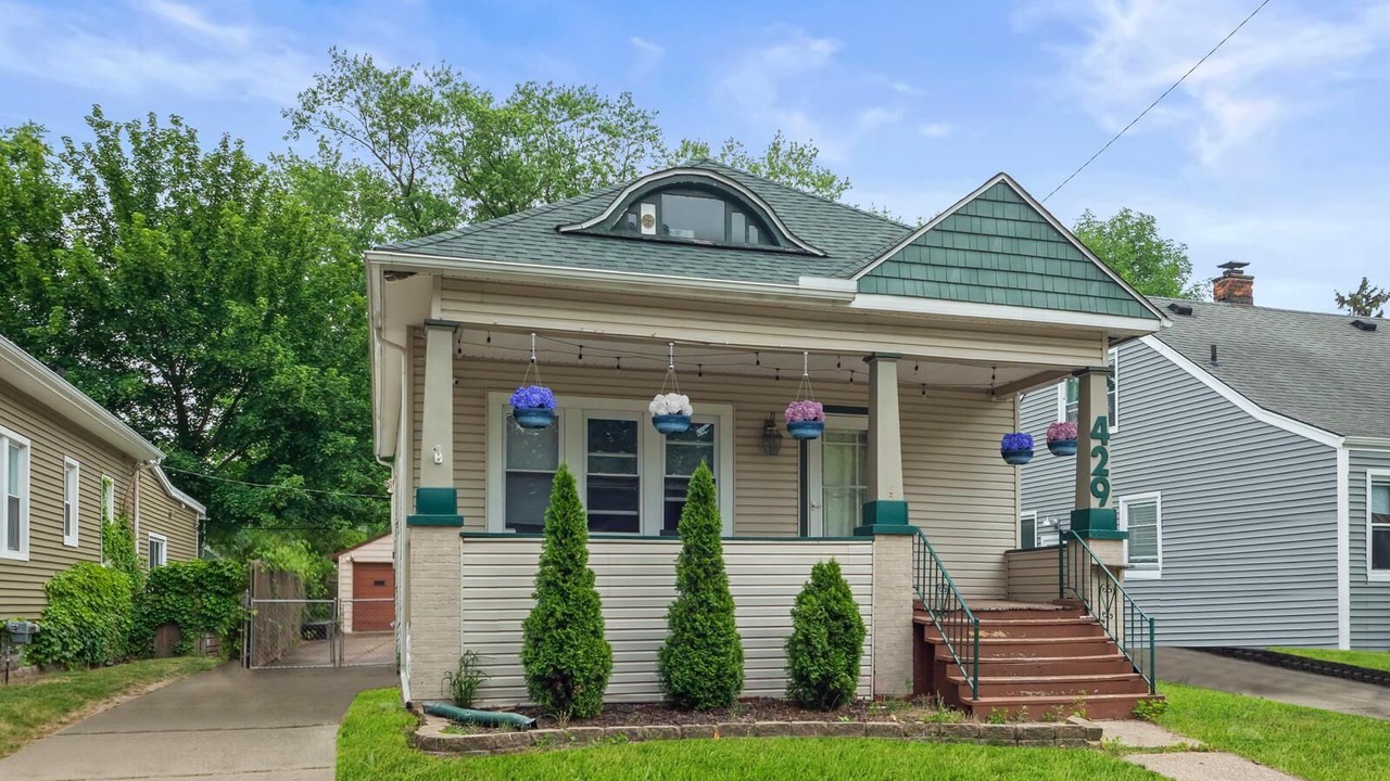 Photo of Outdoor in Royal Oak