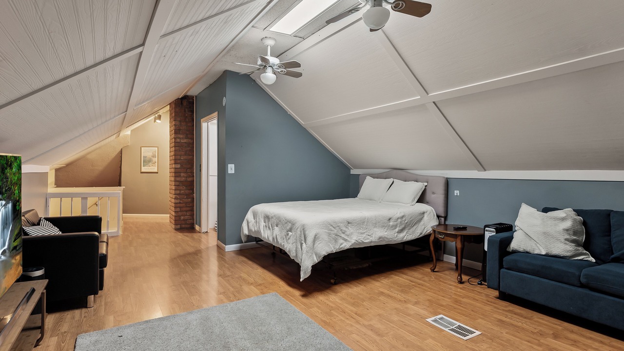 Photo of Bedroom in Royal Oak