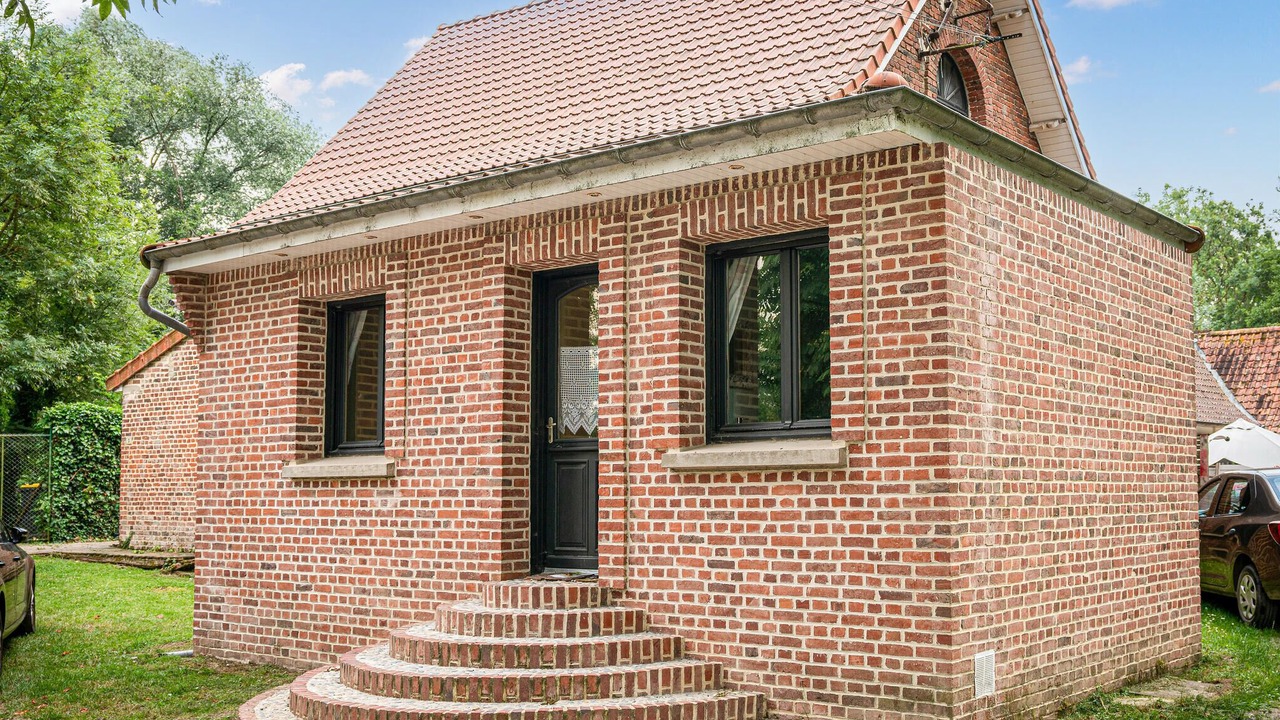 Photo of Others in Clerques