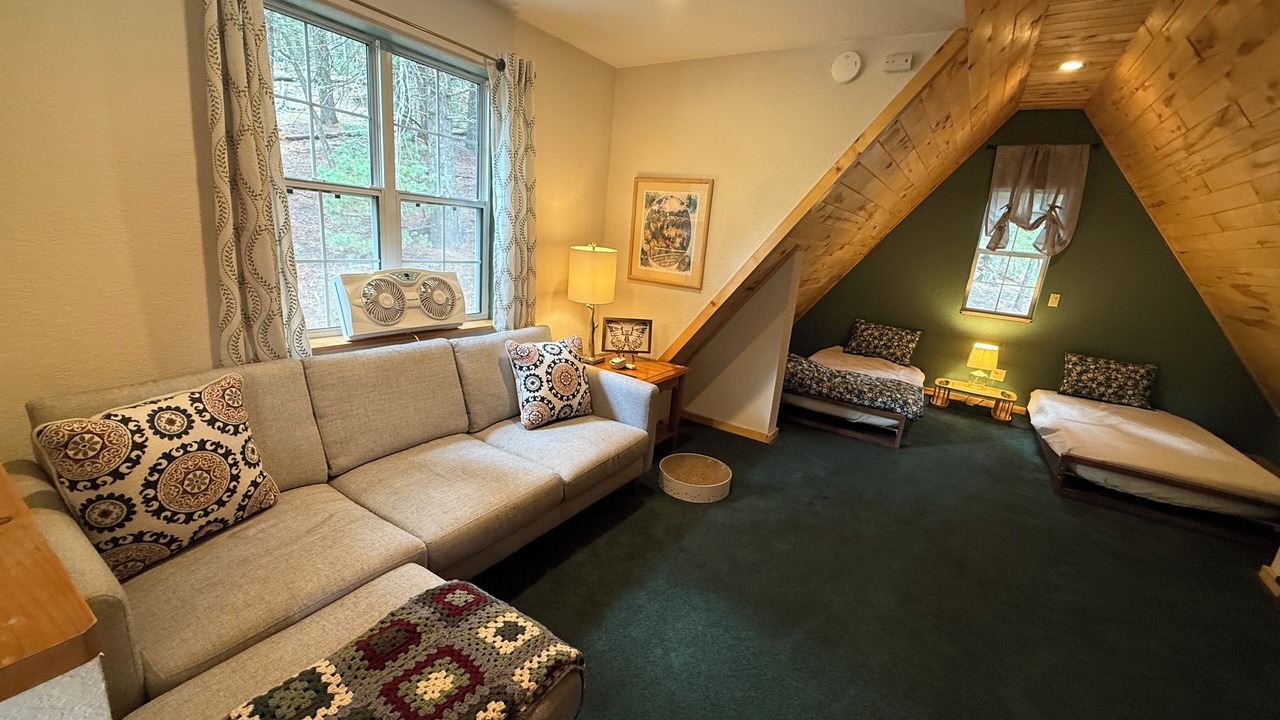 Photo of Livingroom in Cloudcroft