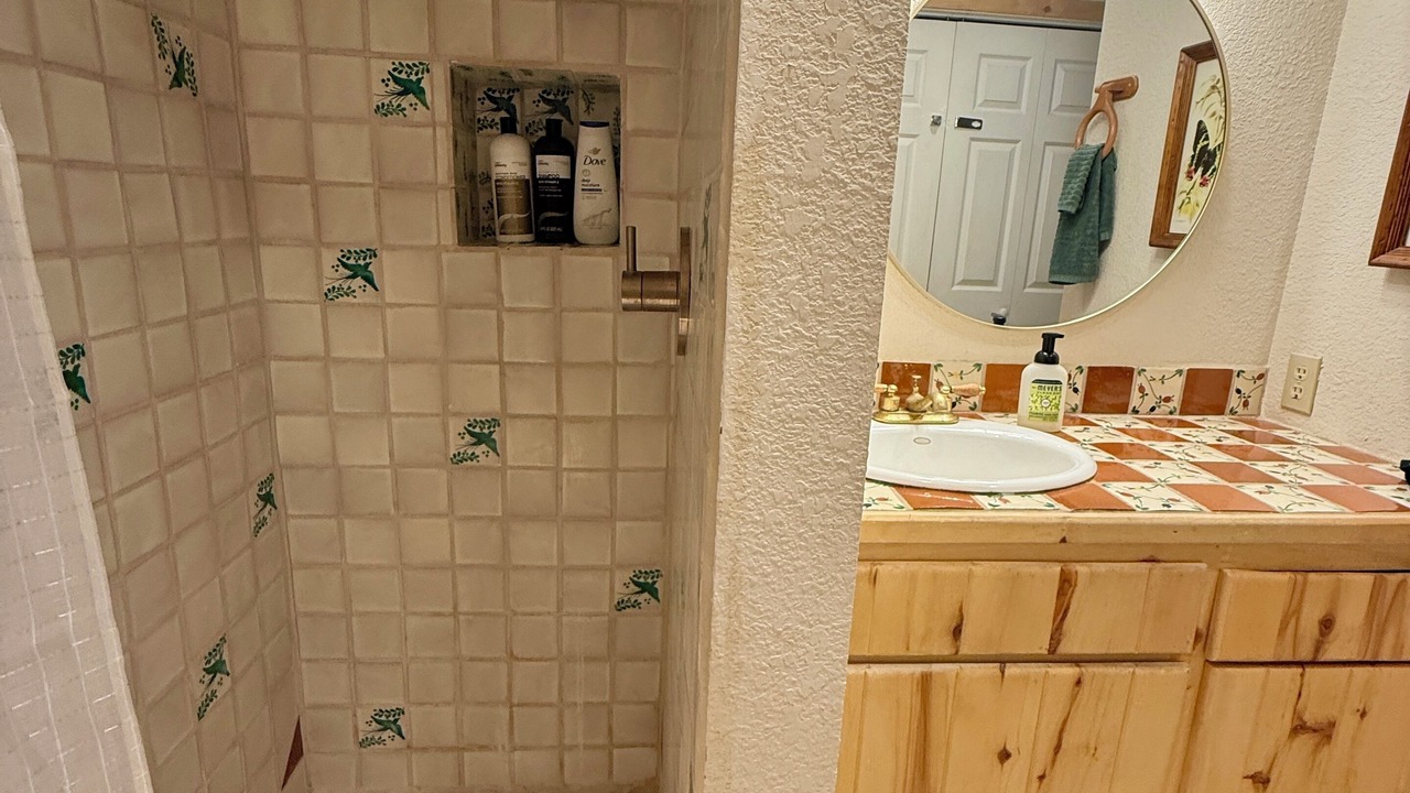 Photo of Bathroom in Cloudcroft