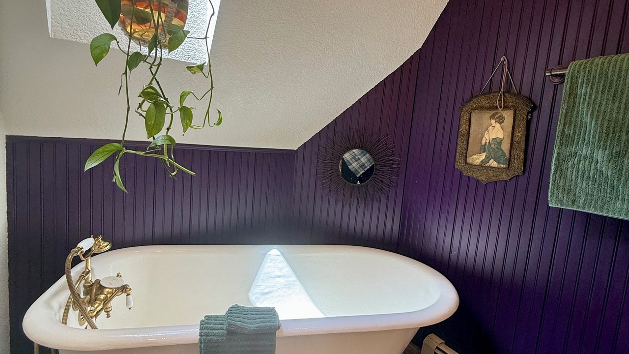 Photo of Bathroom in Cloudcroft