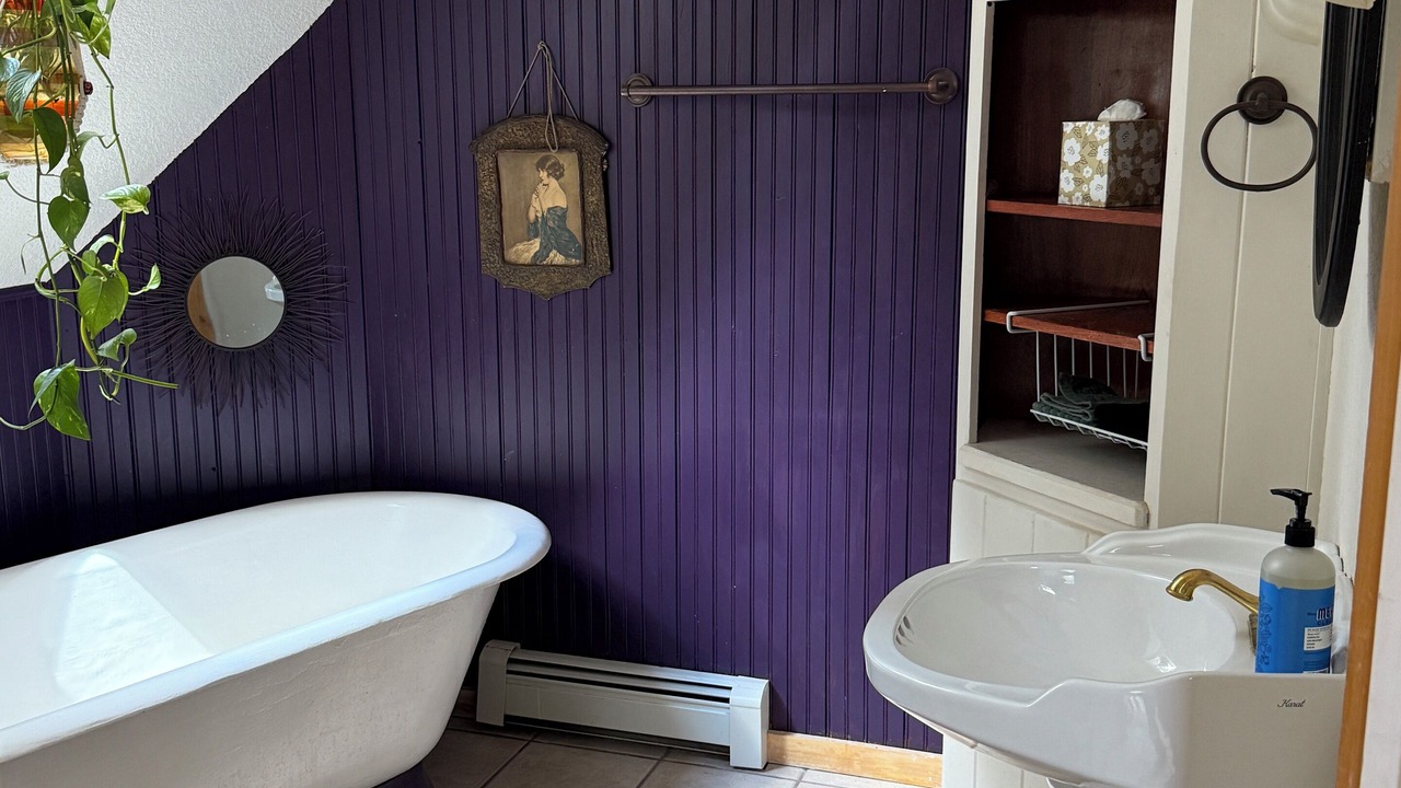 Photo of Bathroom in Cloudcroft