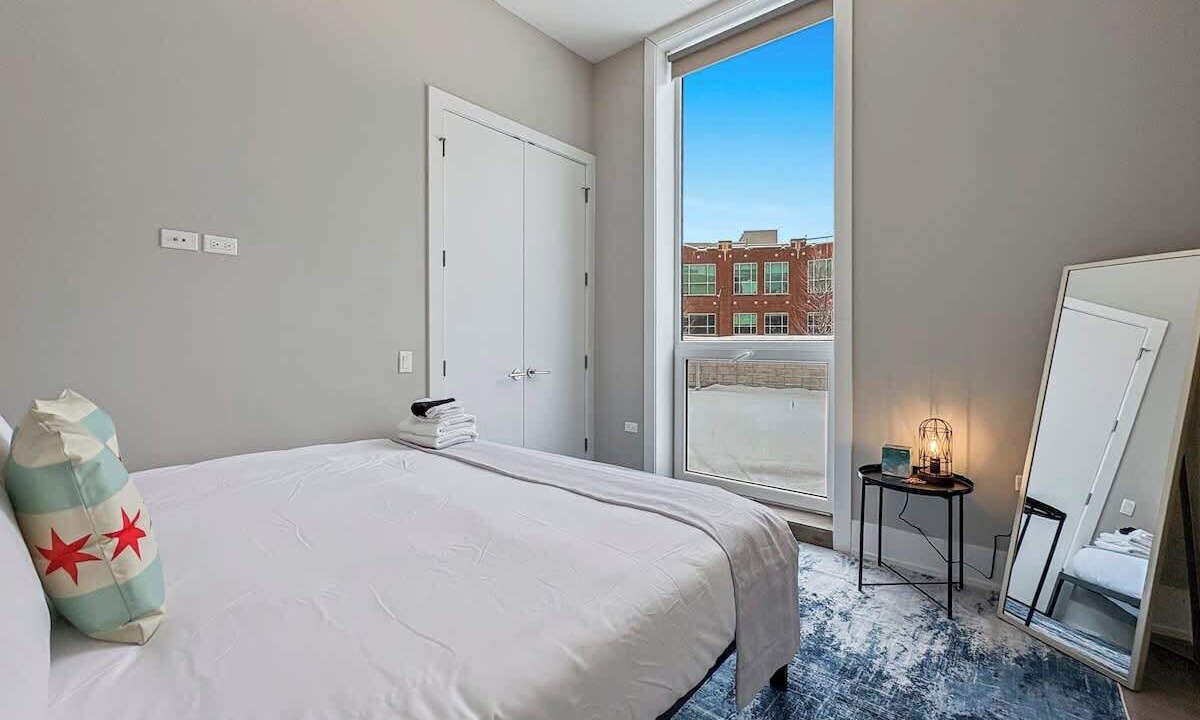 Photo of Bedroom in River North