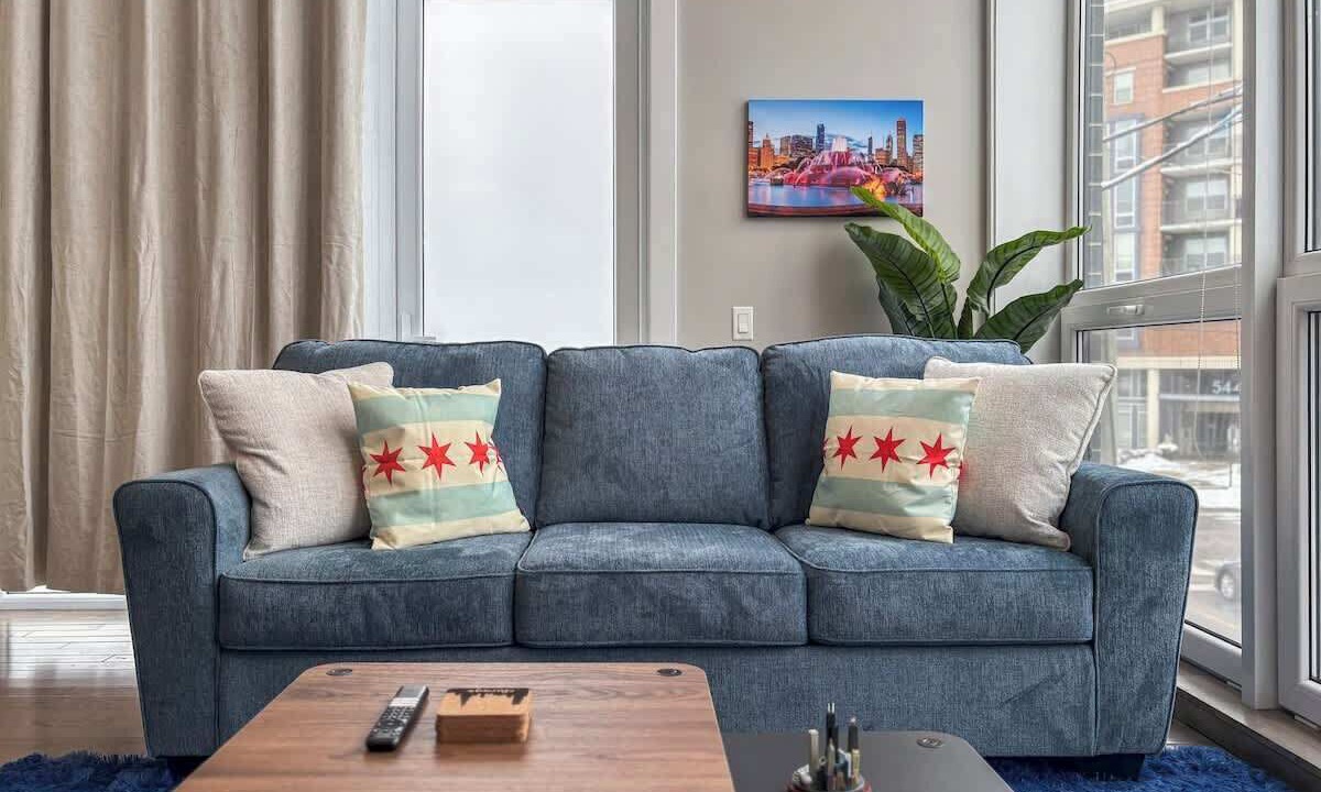 Photo of Livingroom in River North