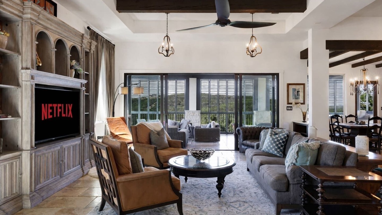 Photo of Livingroom in Forest Crest