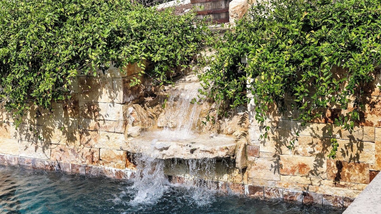 Photo of Outdoor in Forest Crest