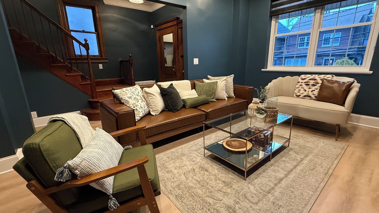 Photo of Livingroom in West New York