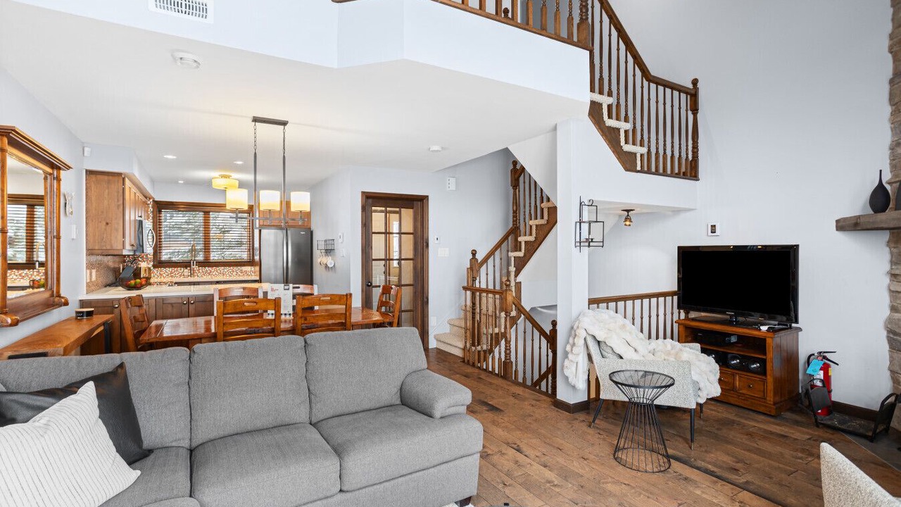Photo of Livingroom in Mont-Tremblant