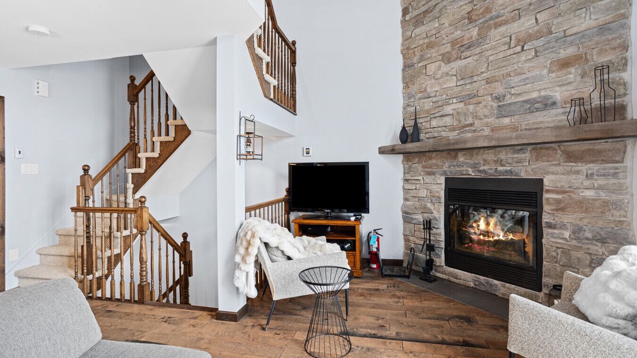 Photo of Livingroom in Mont-Tremblant