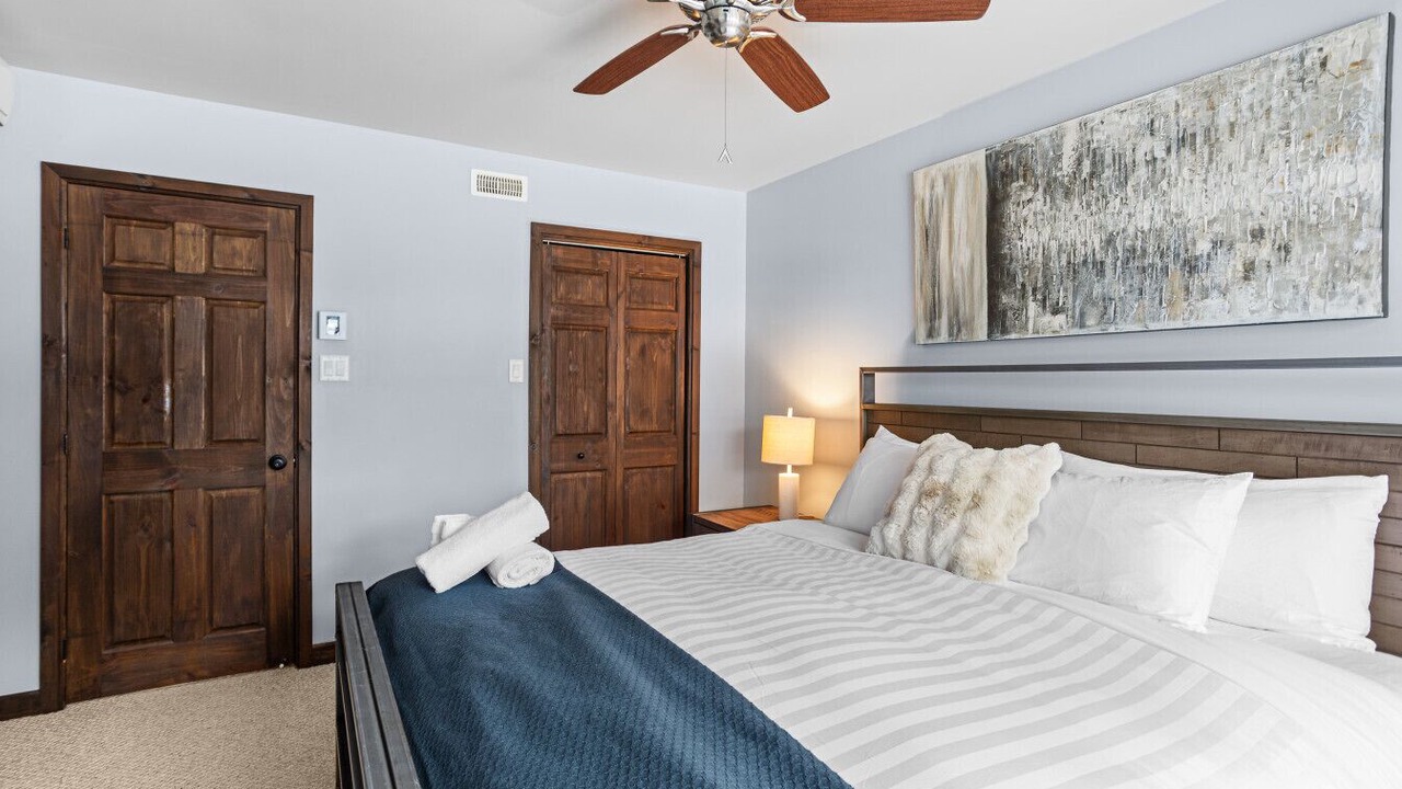 Photo of Bedroom in Mont-Tremblant