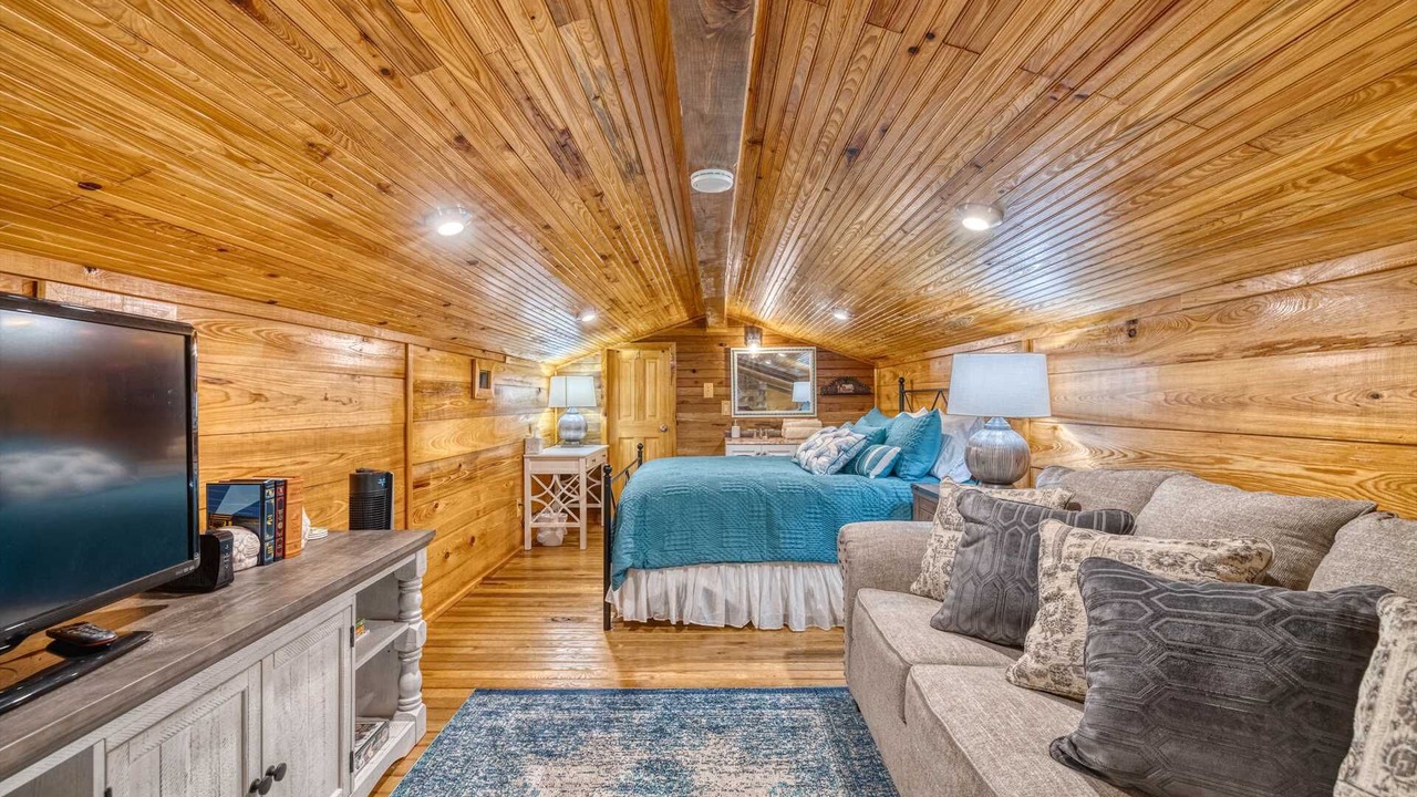 Photo of Bedroom in Leakey