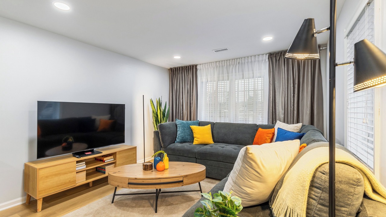 Photo of Livingroom in Franklin Park