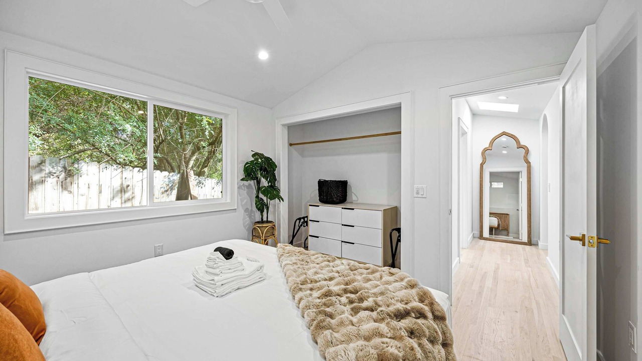 Photo of Bedroom in Fernwood