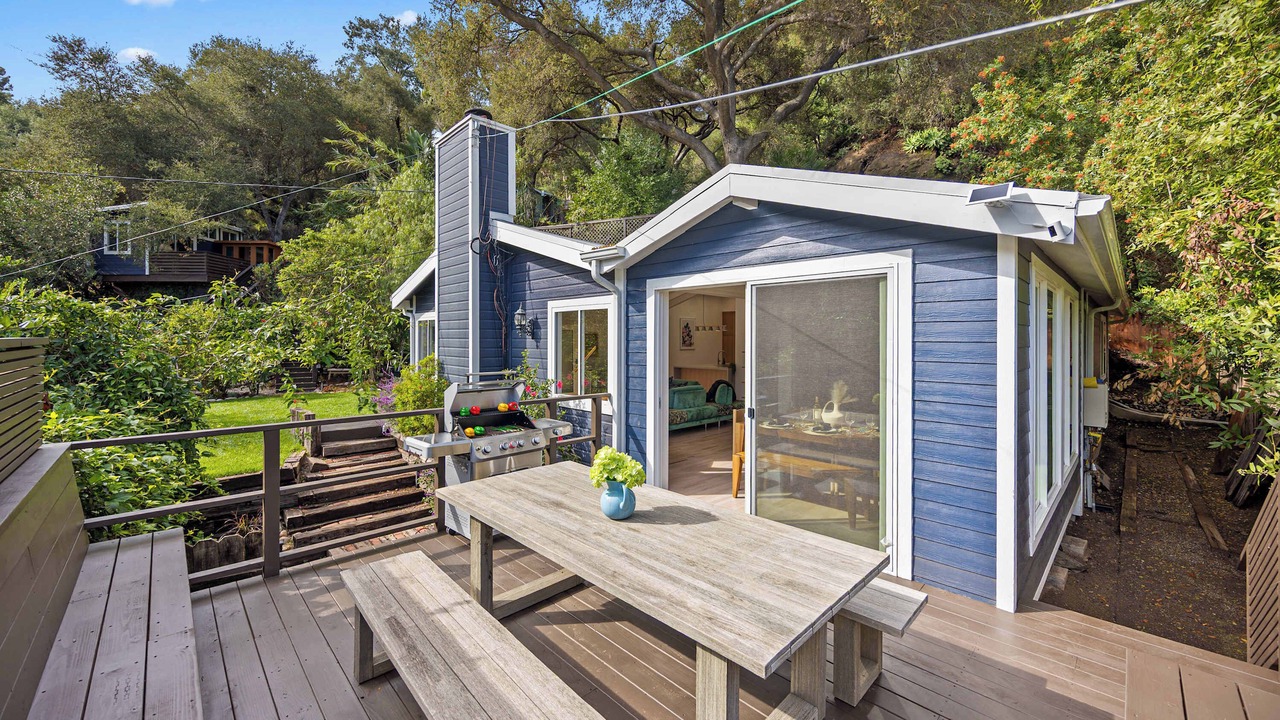 Photo of Outdoor in Fernwood