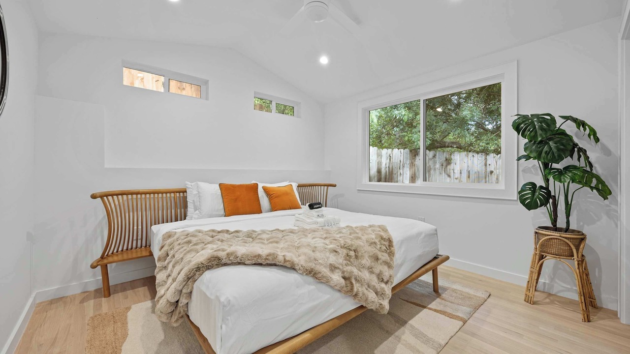 Photo of Bedroom in Fernwood