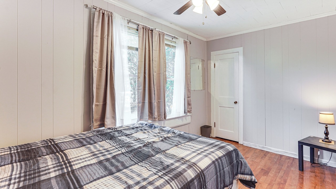 Photo of Bedroom in Crawfordville