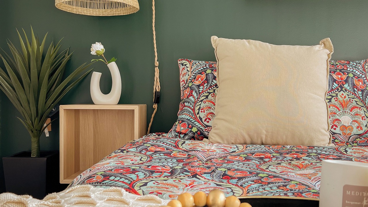 Photo of Bedroom in Cote-Des-Neiges—Notre-Dame-De-Grace
