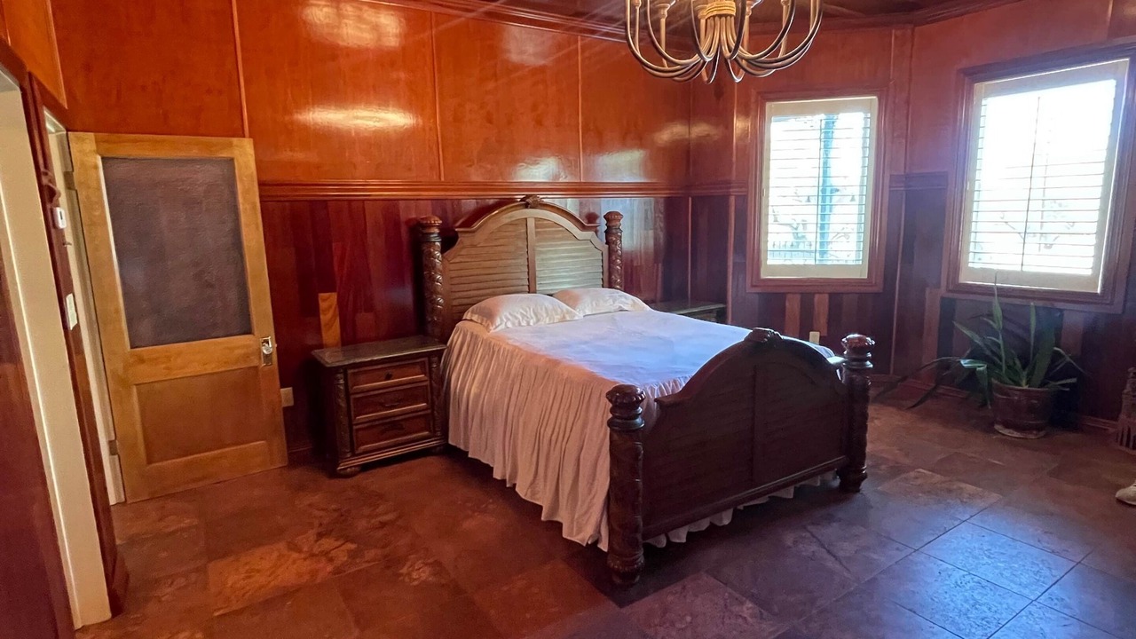 Photo of Bedroom in Hondo