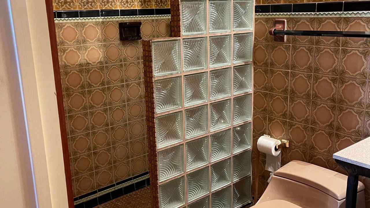 Photo of Bathroom in Hondo