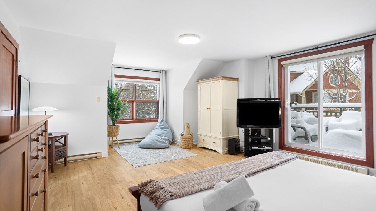 Photo of Bedroom in Tremblant-Les-Eaux
