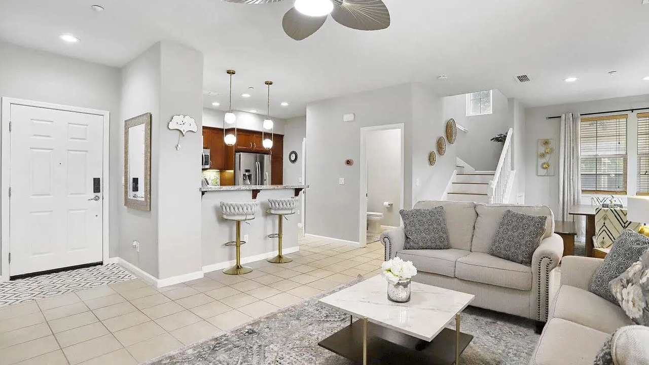 Photo of Livingroom in Mountain House