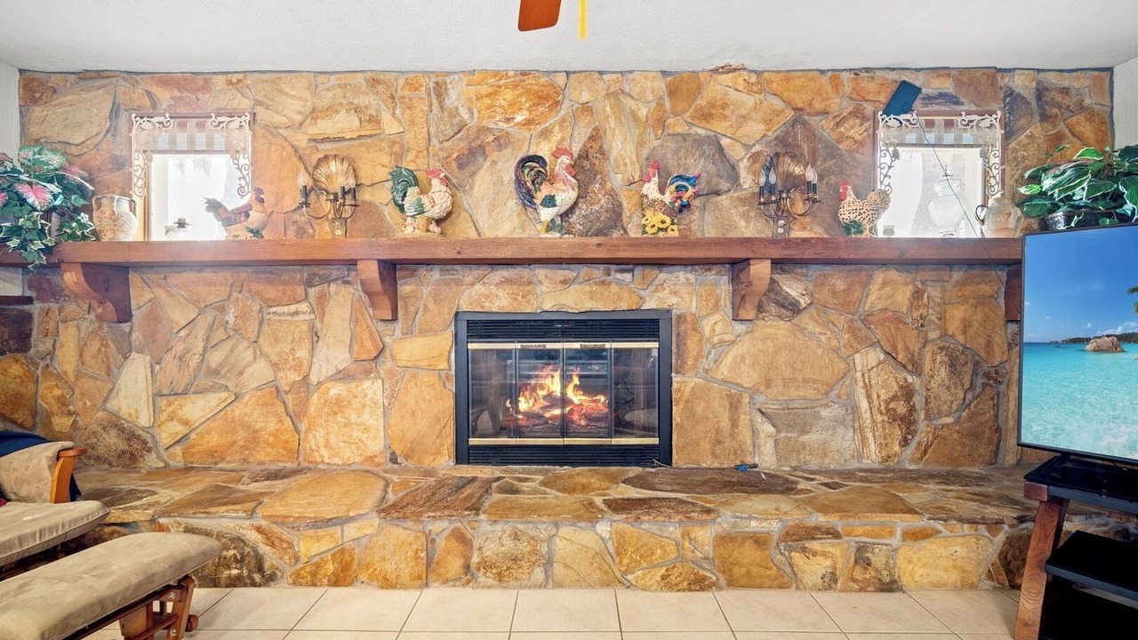 Photo of Livingroom in East County Civic Group