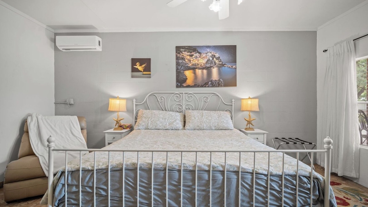Photo of Bedroom in East County Civic Group