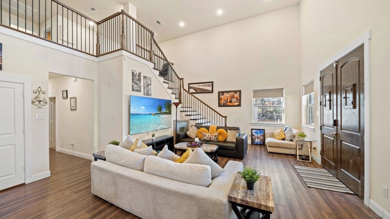 Photo of Livingroom in McKinney