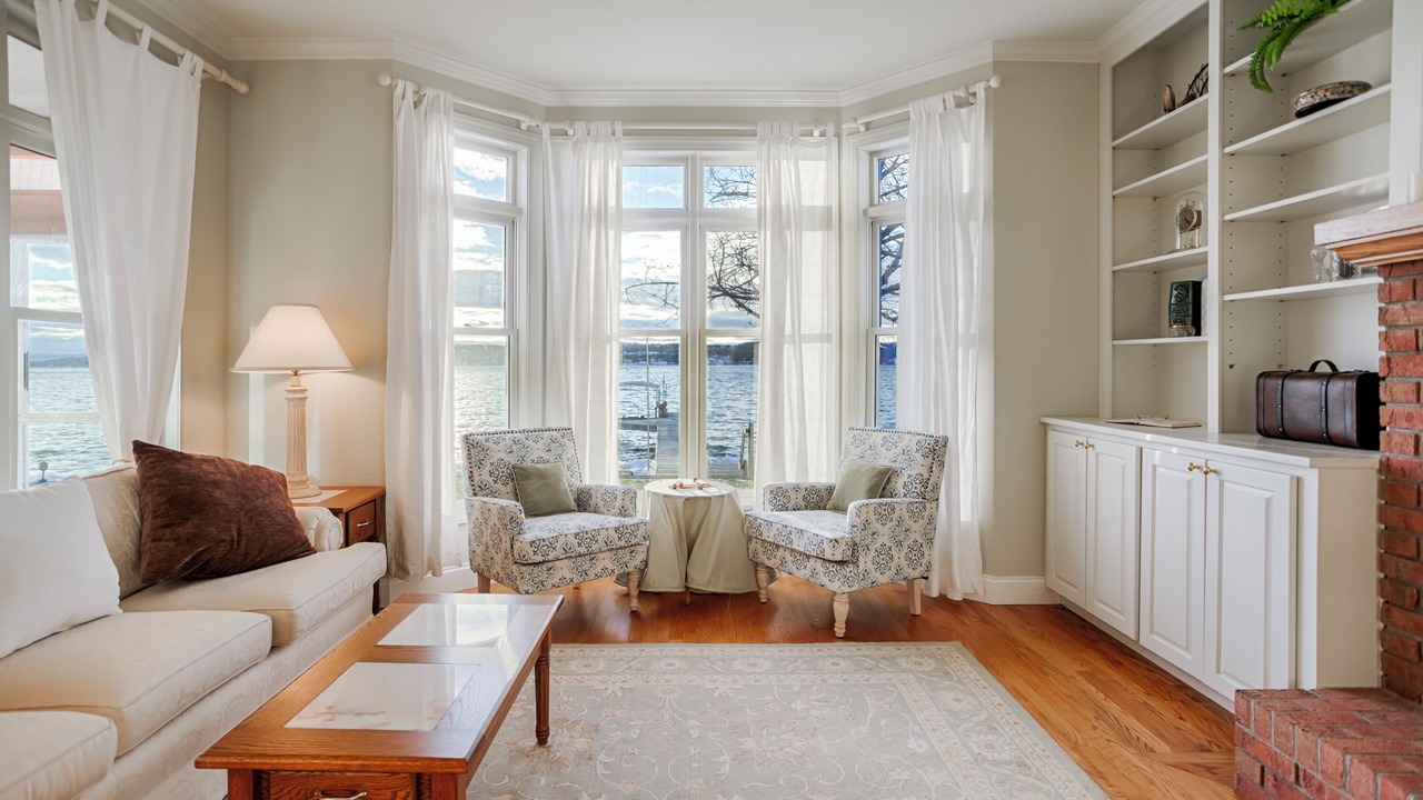 Photo of Livingroom in Canandaigua