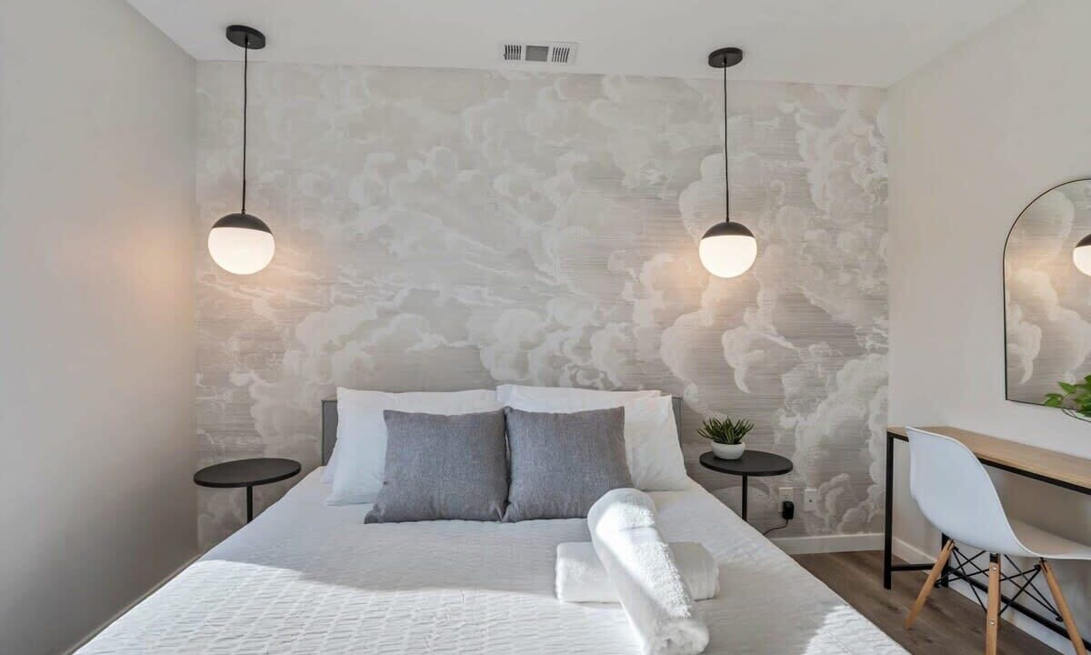 Photo of Bedroom in Linda Mar