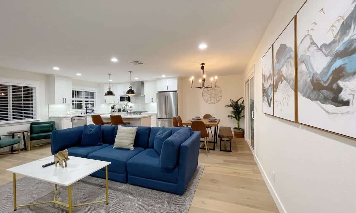 Photo of Livingroom in Sunnyvale