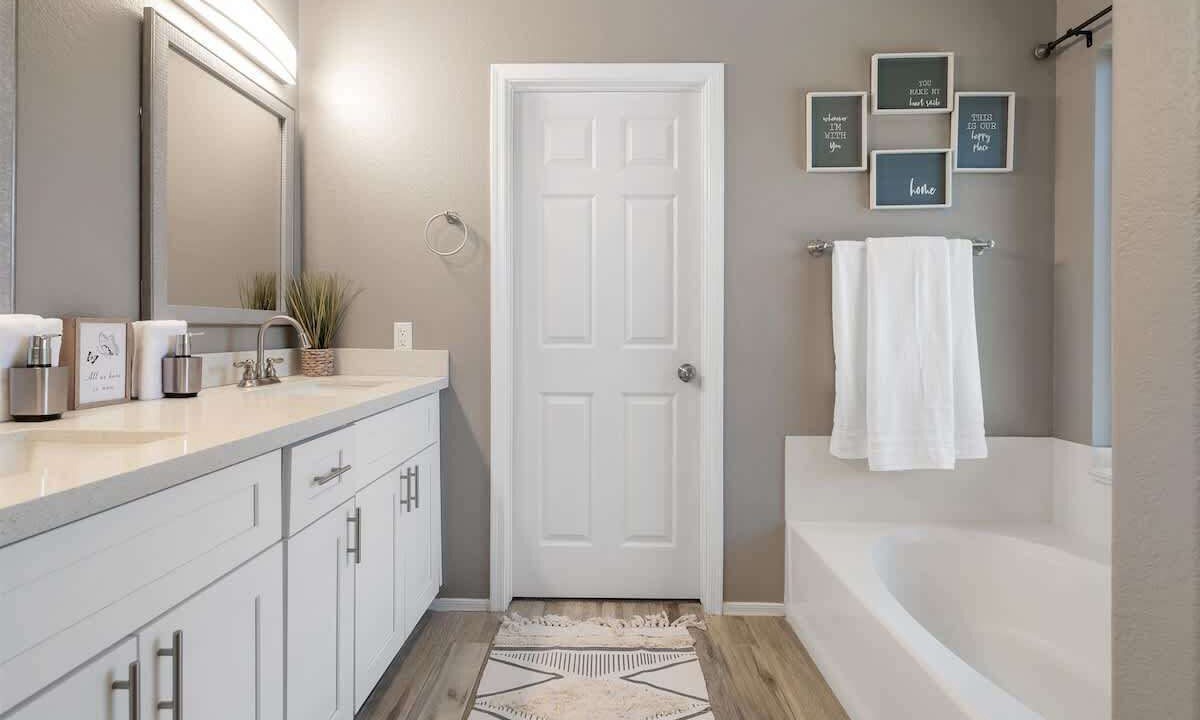 Photo of Bathroom in East Mesa