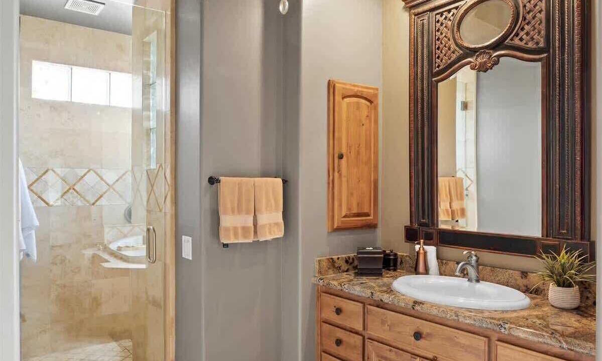Photo of Bathroom in East Mesa