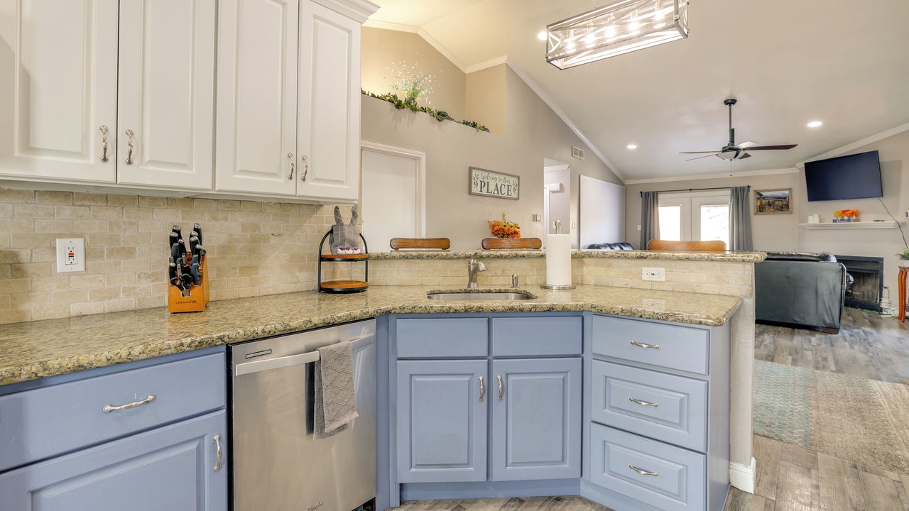 Photo of Kitchen in Live Oak