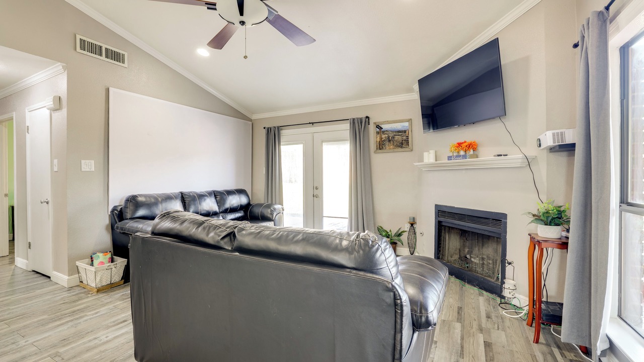 Photo of Bedroom in Live Oak