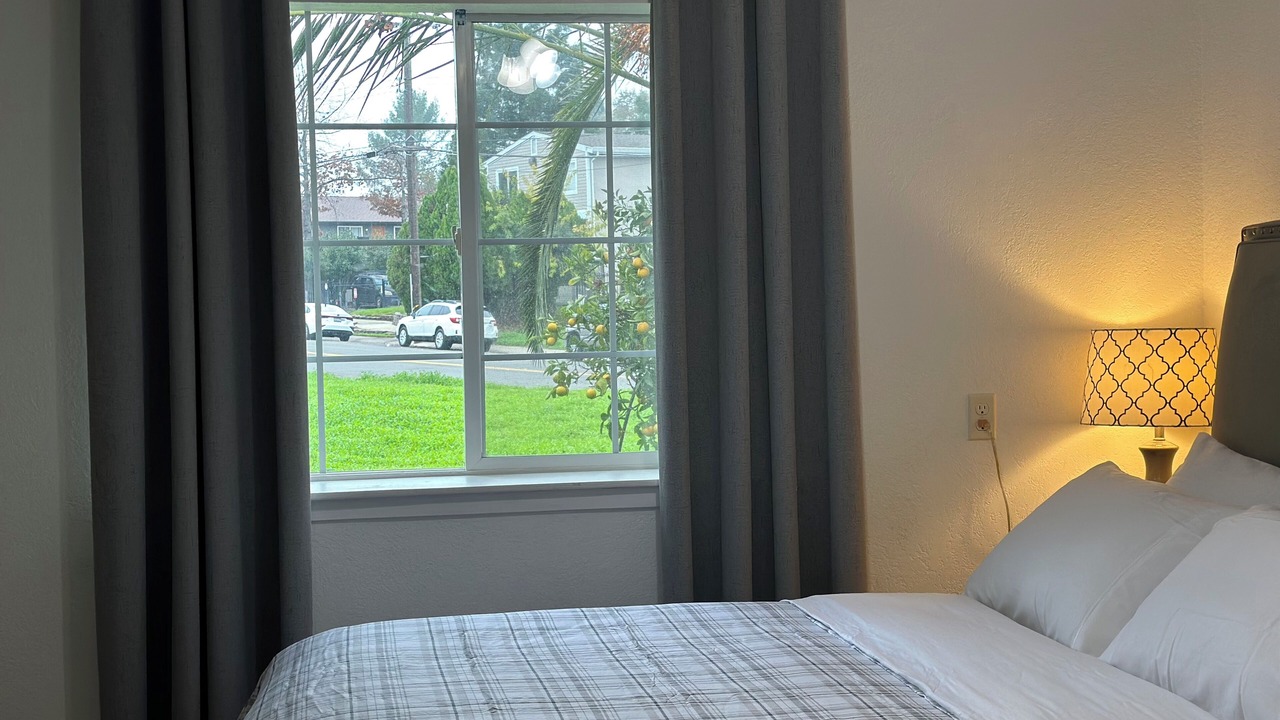 Photo of Bedroom in Arden-Arcade