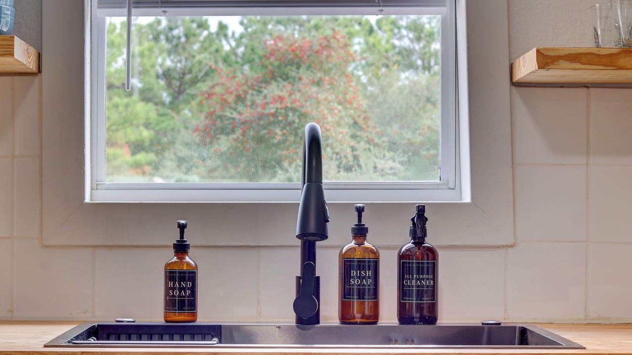 Photo of Kitchen in Circle D-KC Estates