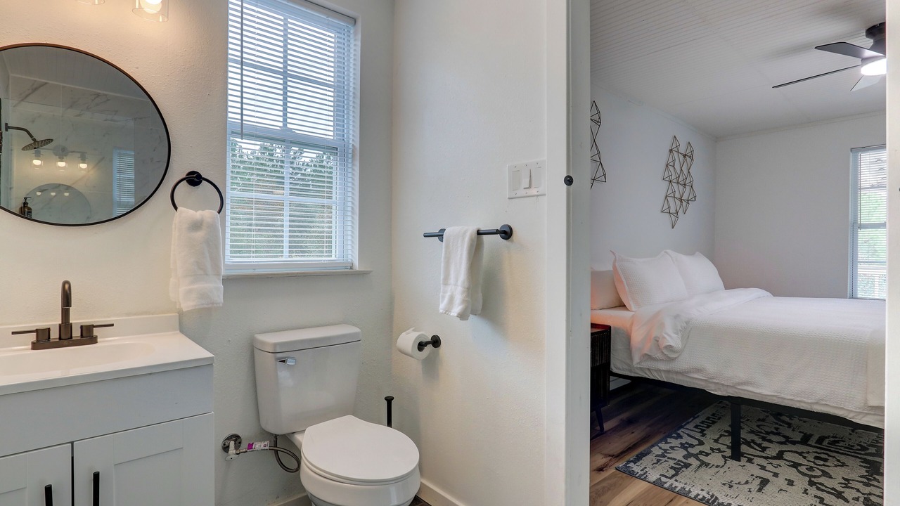 Photo of Bathroom in Circle D-KC Estates