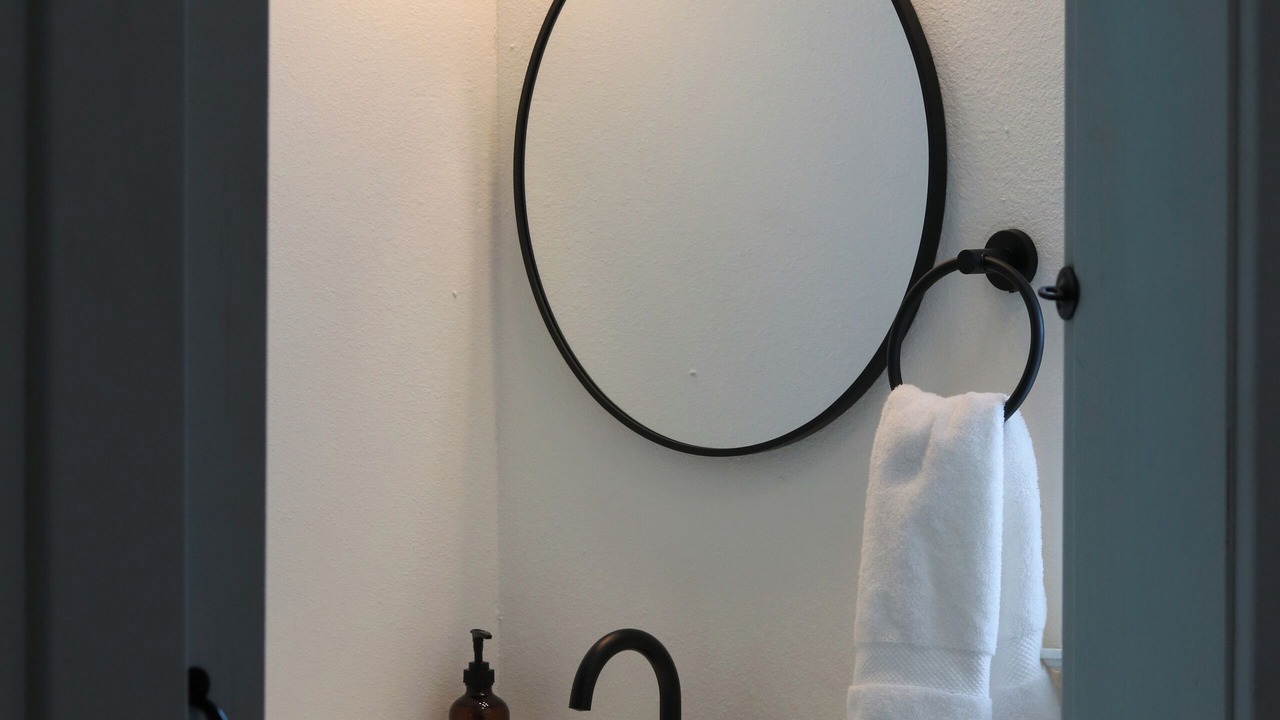 Photo of Bathroom in Circle D-KC Estates