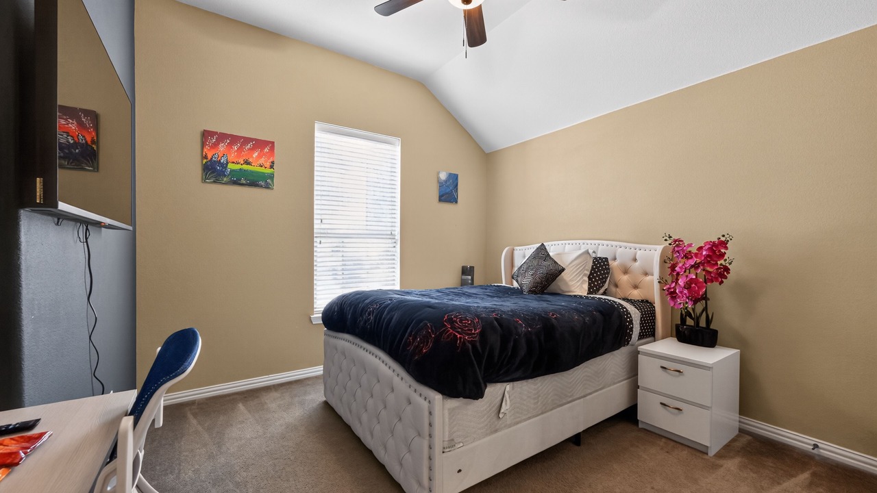 Photo of Bedroom in Little Elm