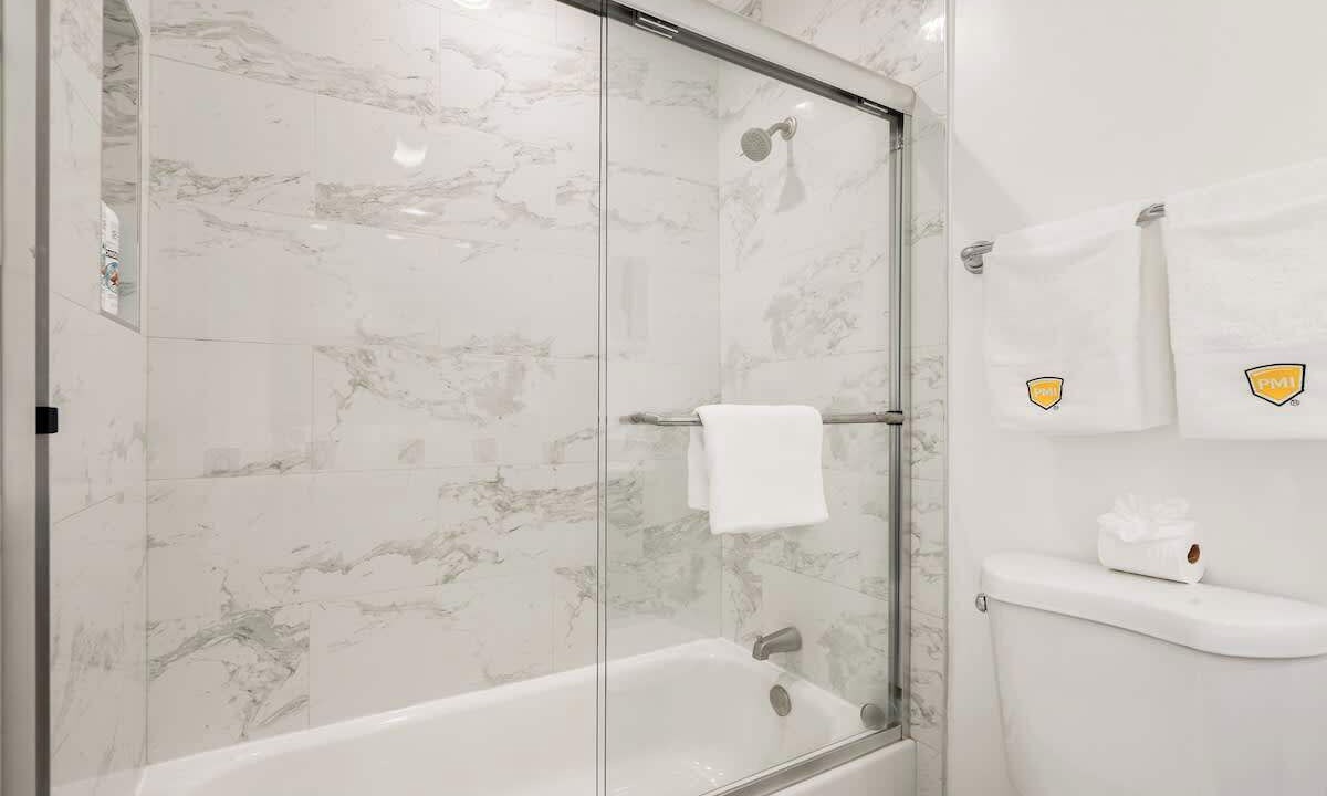 Photo of Bathroom in East San Mateo