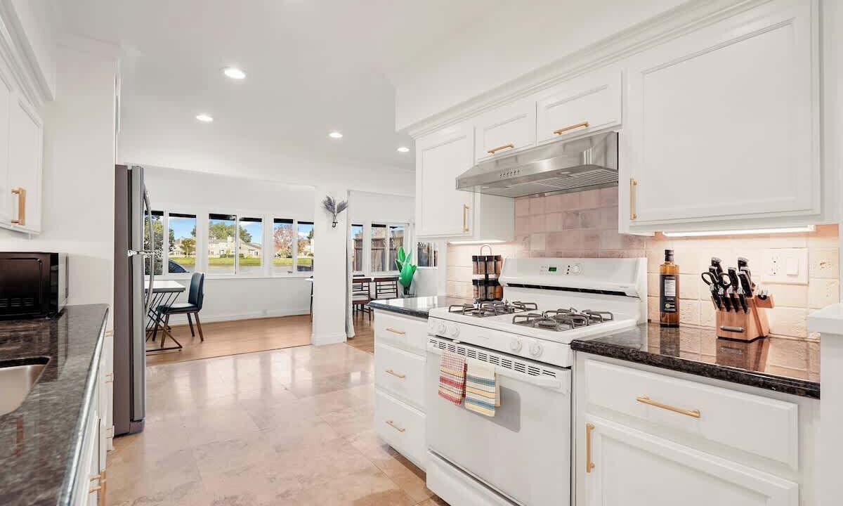 Photo of Kitchen in East San Mateo